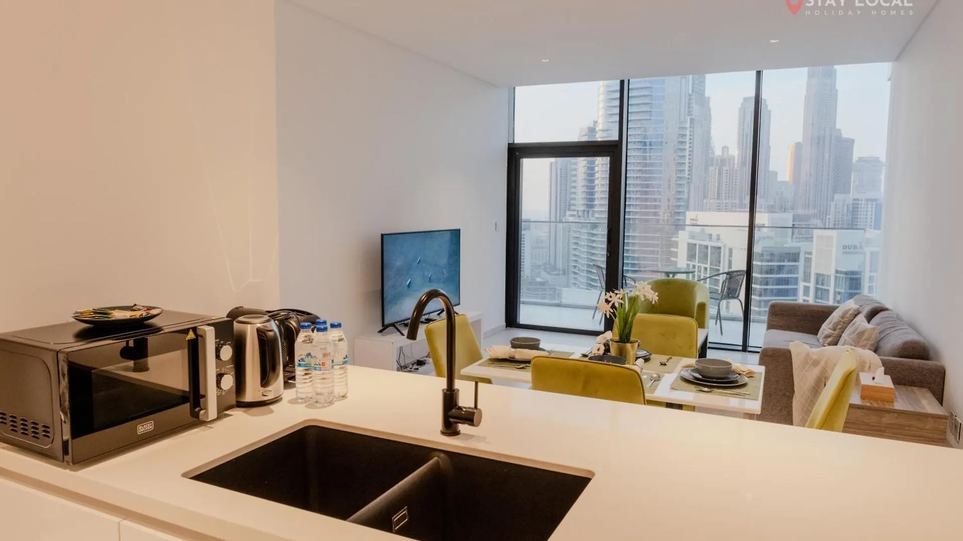 Apartment Downtown Dreams I Cozy 2Br Getaway I Iconic Full Burj Khalifa Views I Near Dubai Mall